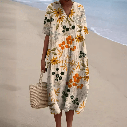 Sommarklänning med Blommigt Mönster – Elegant och Bekväm