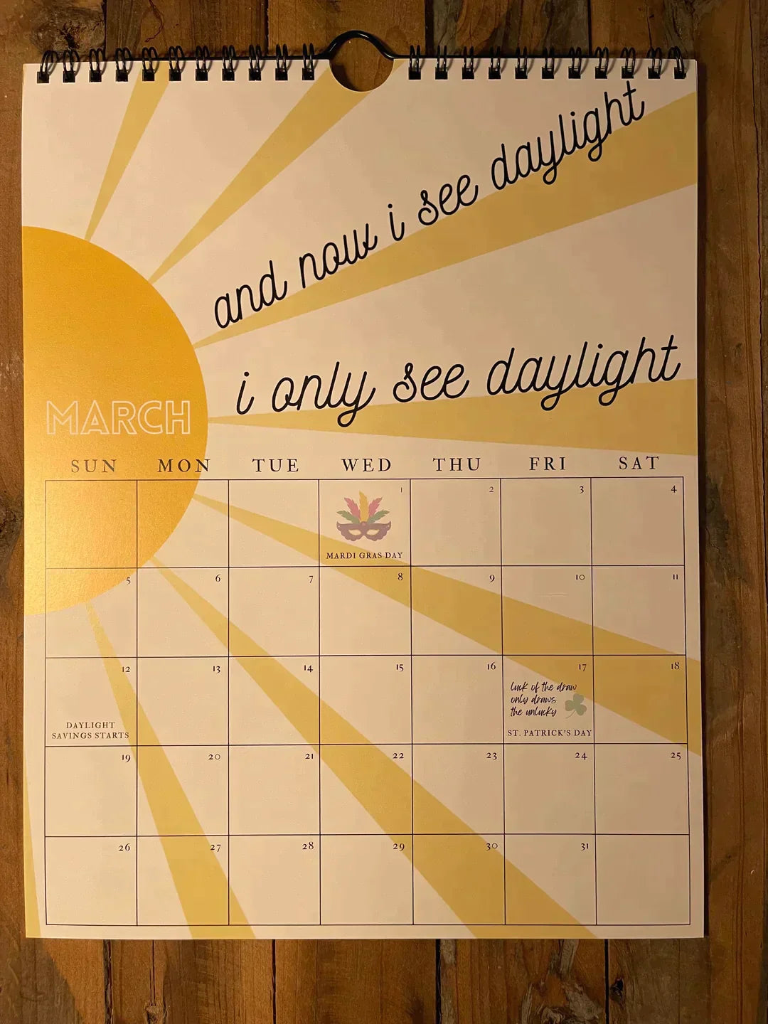 "2024 kalender med Taylor Swift låttexter, satinpapper, musikinspirerat konstverk för hem och kontor"