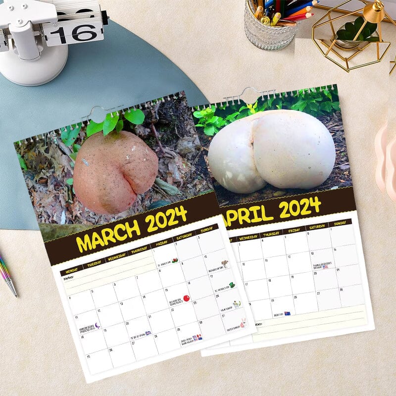 "2024 Världens Bästa Svampar Väggkalender, A4 med roliga svampbilder, perfekt present för svampfantaster och humor på väggen.