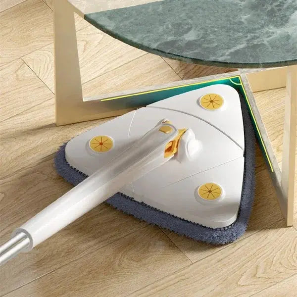 Ergonomisk triangelmopp med 360° rotation för att nå alla hörn vid städning av hemmet och svåra ytor.