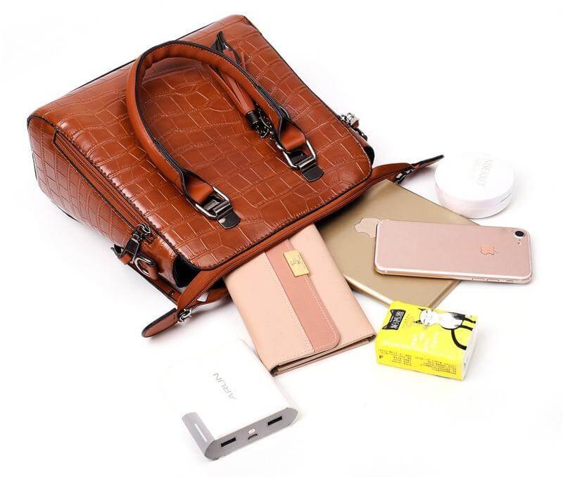 Set med 4 eleganta väskor i veganläder – Stil & Funktion