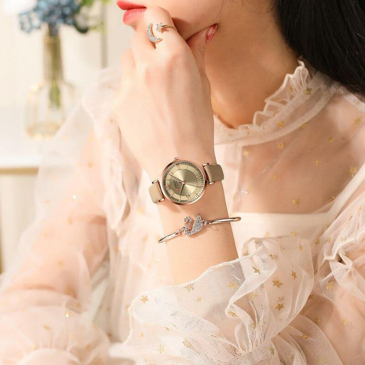 Elegant Vattentät Klocka med Läderarmband