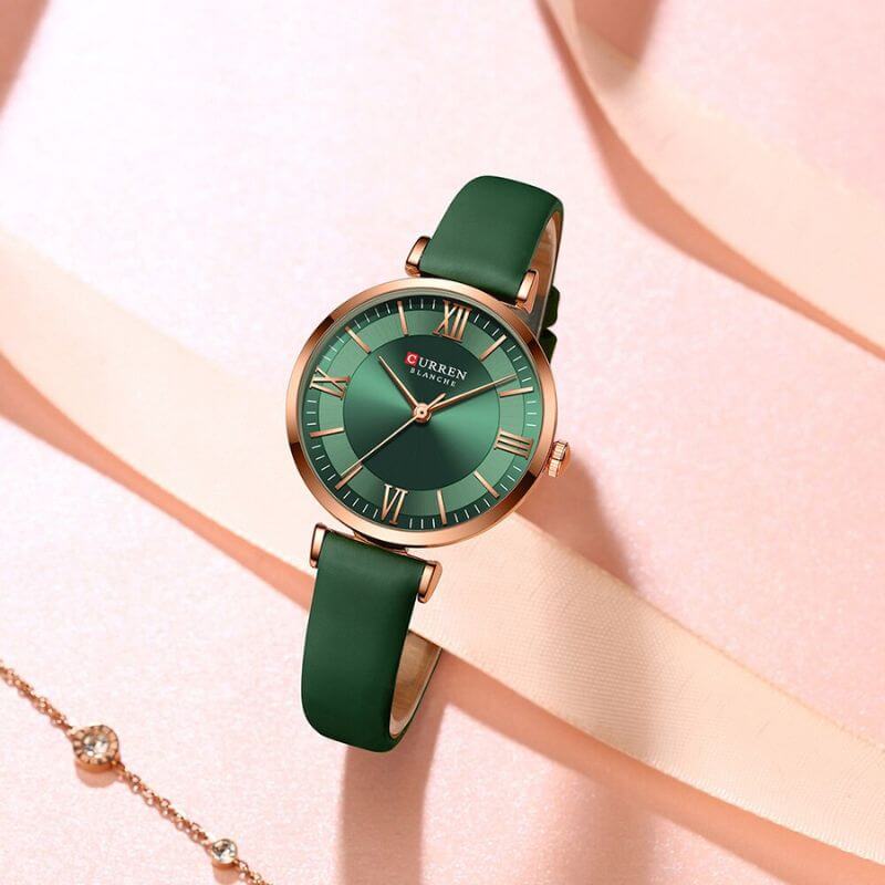 Elegant Vattentät Klocka med Läderarmband