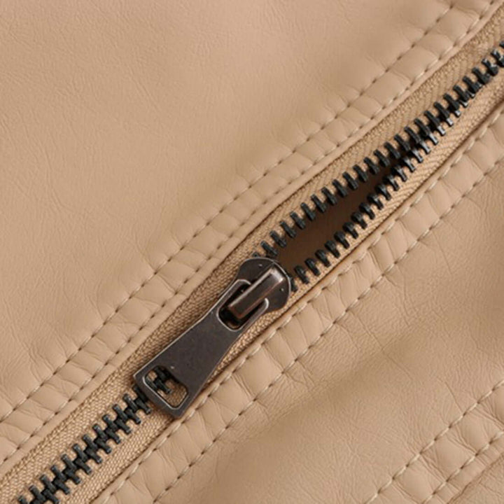 Elegant & Tidlös Skinnjacka för Damer – Stil & Komfort