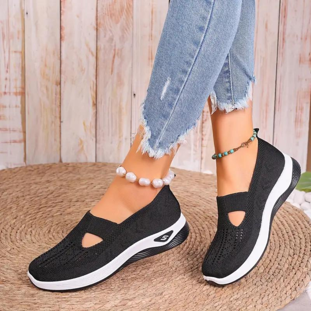 "Andningsaktiva dam sneakers med modern design och ergonomiskt stöd, slitstarkt material och mångsidig stil."