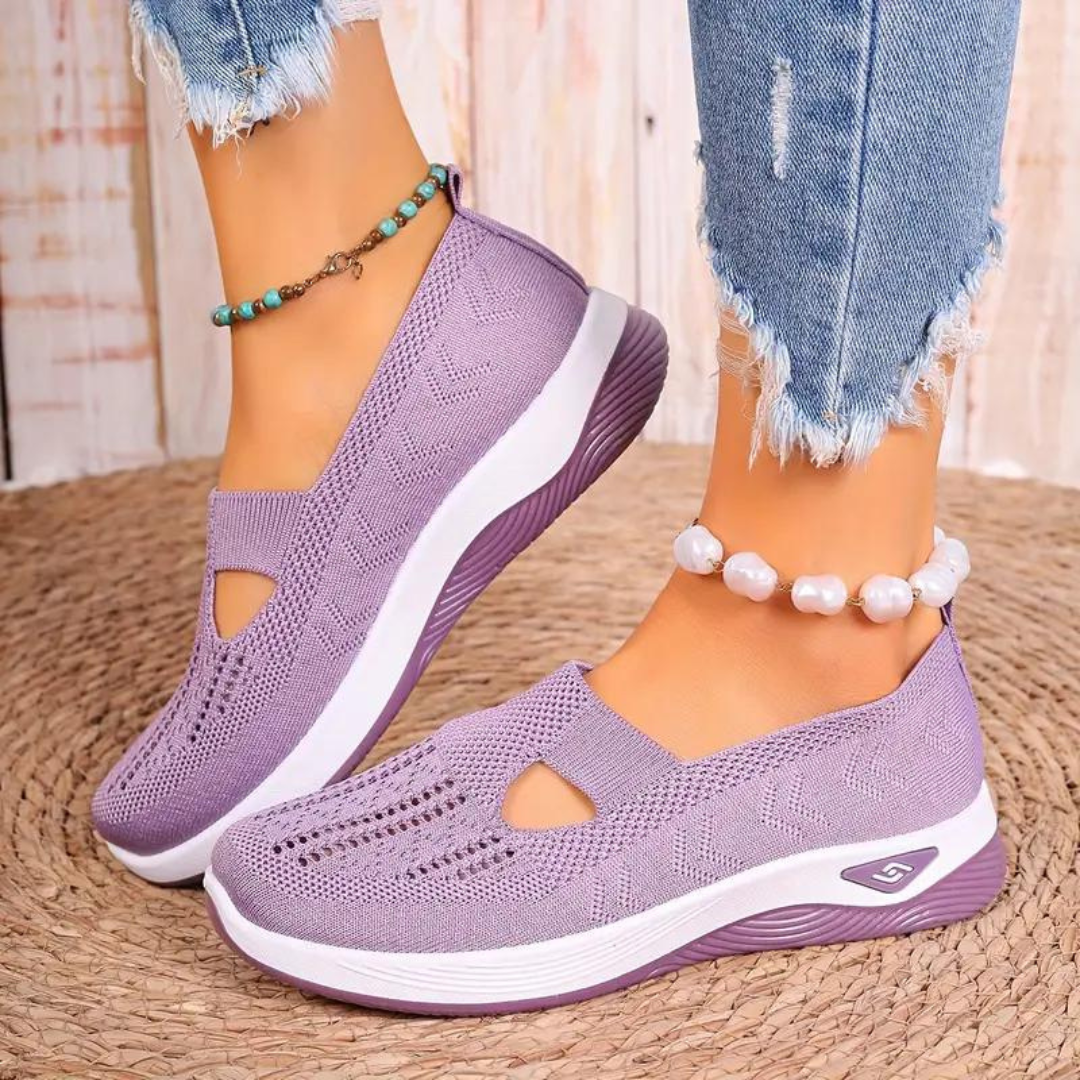 "Andningsaktiva dam sneakers med modern design och ergonomiskt stöd, slitstarkt material och mångsidig stil."