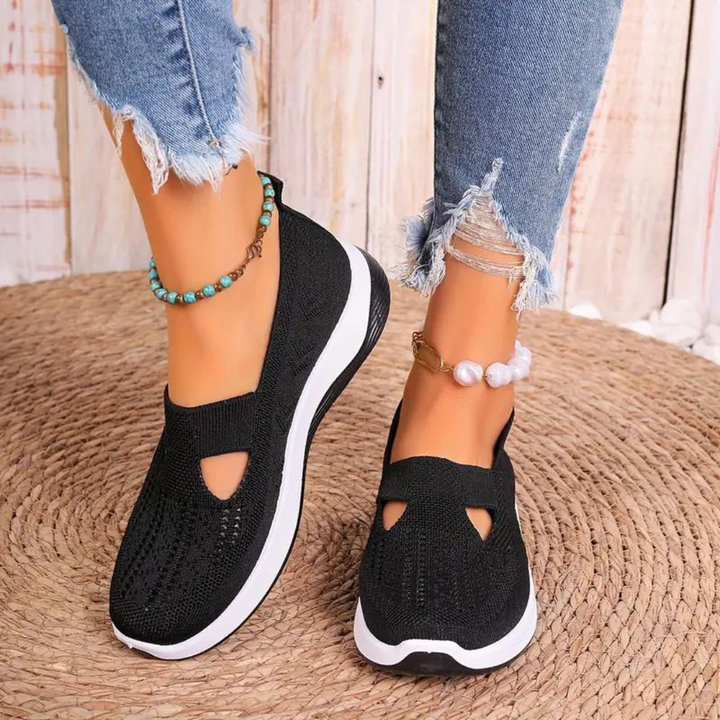"Andningsaktiva dam sneakers med modern design och ergonomiskt stöd, slitstarkt material och mångsidig stil."