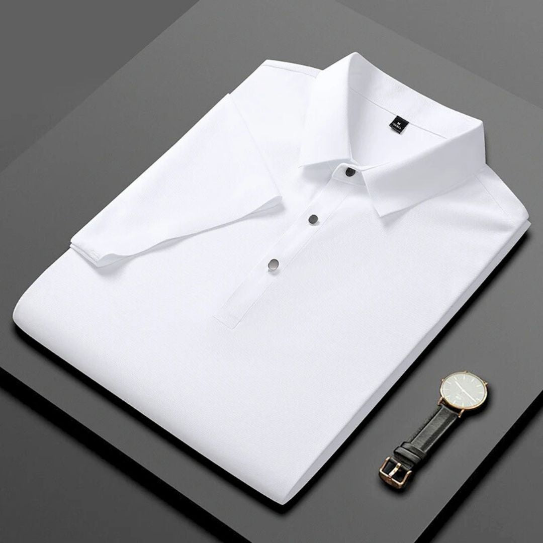 Blå herr polo t-shirt med fukttransporterande, andningsbart tyg och fyra-vägs stretch, perfekt för stil och komfort.