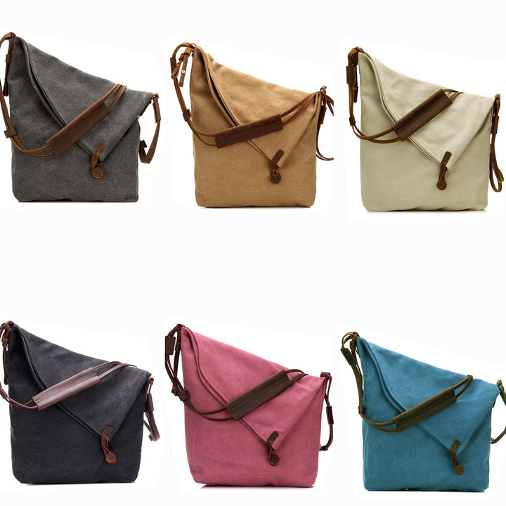 "Bohemisk crossbody-väska i beige canvas och läder, handväska för kvinnor med stilren och praktisk design."
