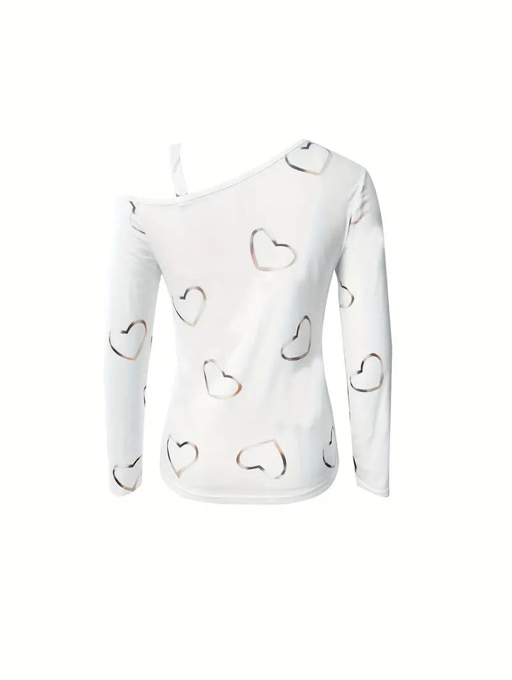 "Dam T-shirt i mjuk bomull med diagonalt hjärttryck, perfekt för avslappnad stil och komfort i kvinnors toppar."