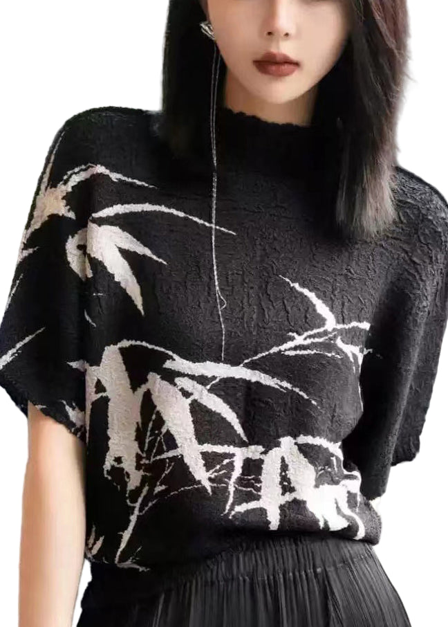"Dam T-shirt med unikt tryck, lös passform, ljus färg, sommarstil. Perfekt för varma dagar, avslappnad och trendig."