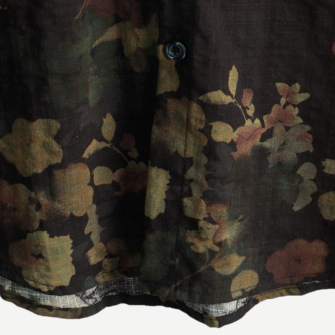 "Dam T-shirt med vintage blommönster i lättviktsmaterial, kortärmad; perfekt för en elegant och avslappnad sommarstil."