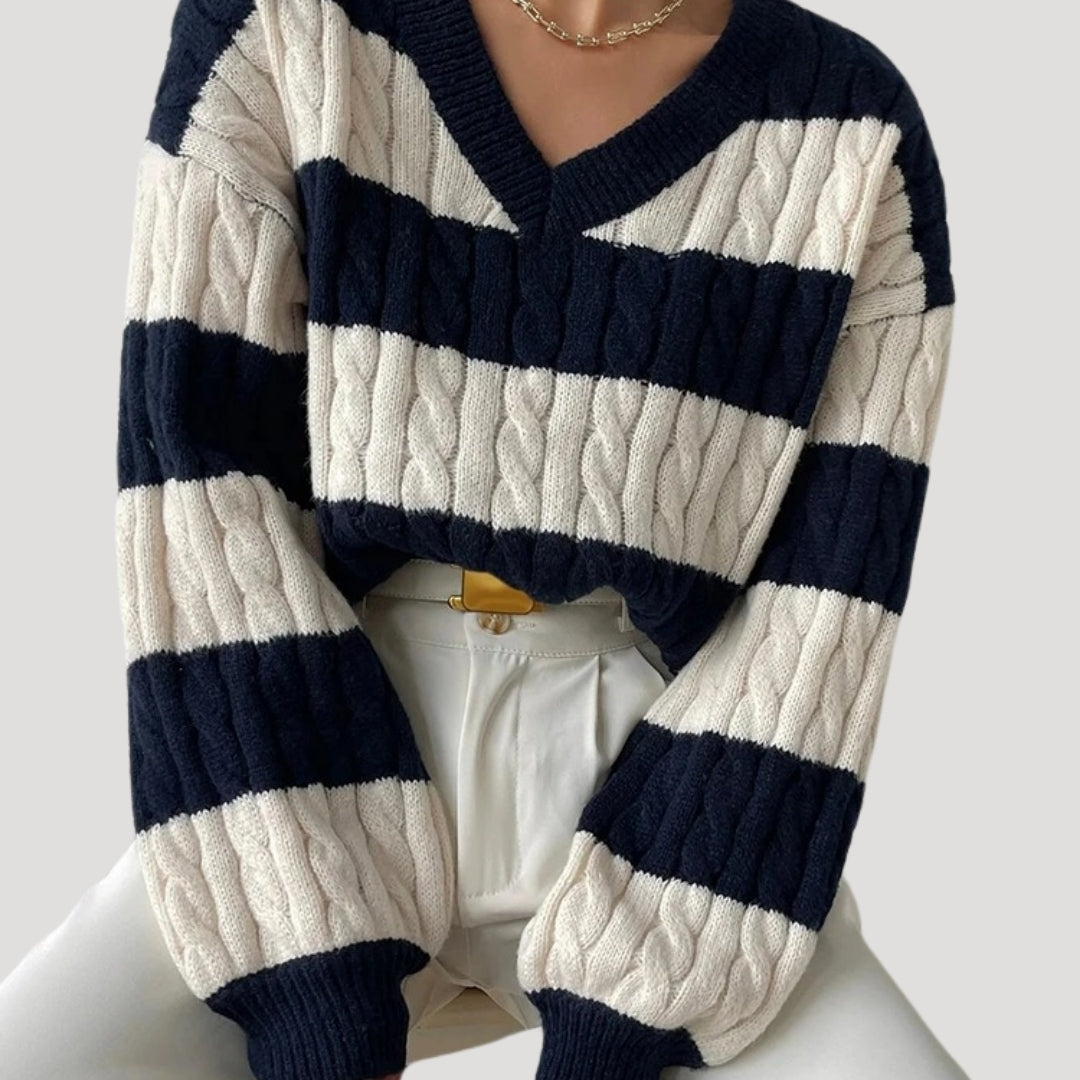 "Dam V-ringad oversize tröja med randiga detaljer, mjukt stickat tyg, djärv design, stil och komfort för alla tillfällen."