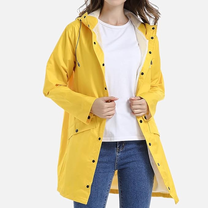 "Dam Windbreaker Trenchcoat med huva, vattentät, lång siluett, stilren design, för alla väder, i beige polyester."