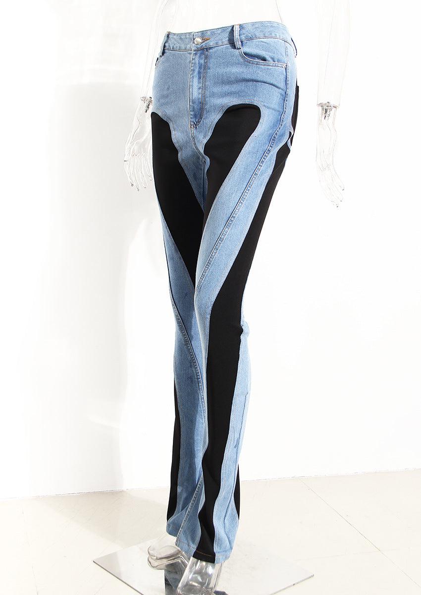 "Dam högmidjade slim fit jeans med färgblockering, blå och svarta nyanser, stilren och modern design för kvinnor."