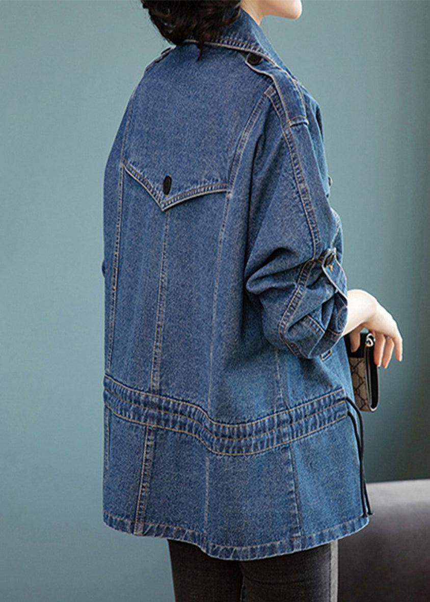 "Dam jeansjacka i mörkblått patchwork med Peter Pan-krage och lång ärm, stilfull och mångsidig för modern look."