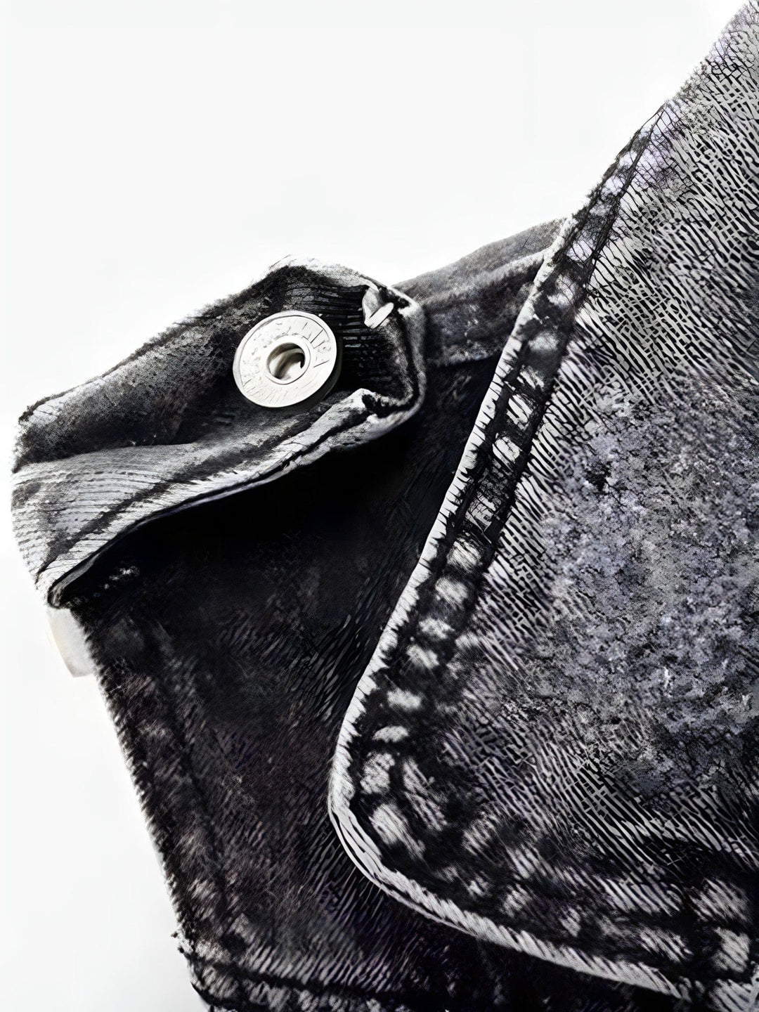 "Dam jeansväst med klassisk stil i ljus denim, mångsidig design, strategiska fickor, och lätt tvättad för eleganta outfits."