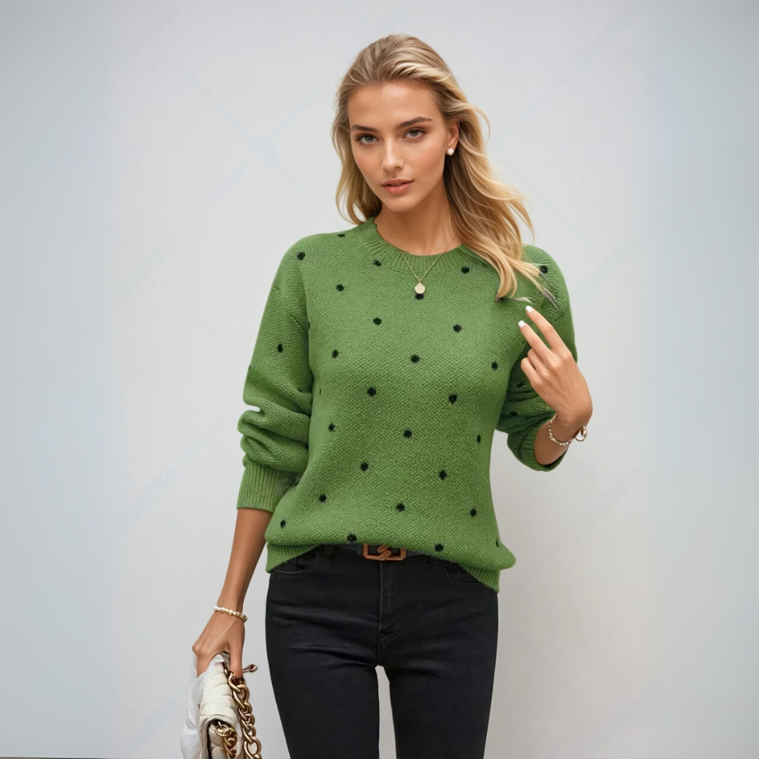 "Dam pullover med polka dots i mjuk stickad material, chic design, smickrande passform, perfekt för alla tillfällen."