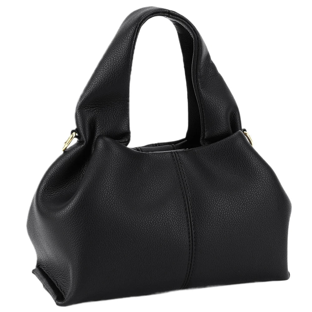 "Dam retro crossbody väska i mjukt konstläder, brun, med tidlös design och rymligt utrymme för vardagliga nödvändigheter."