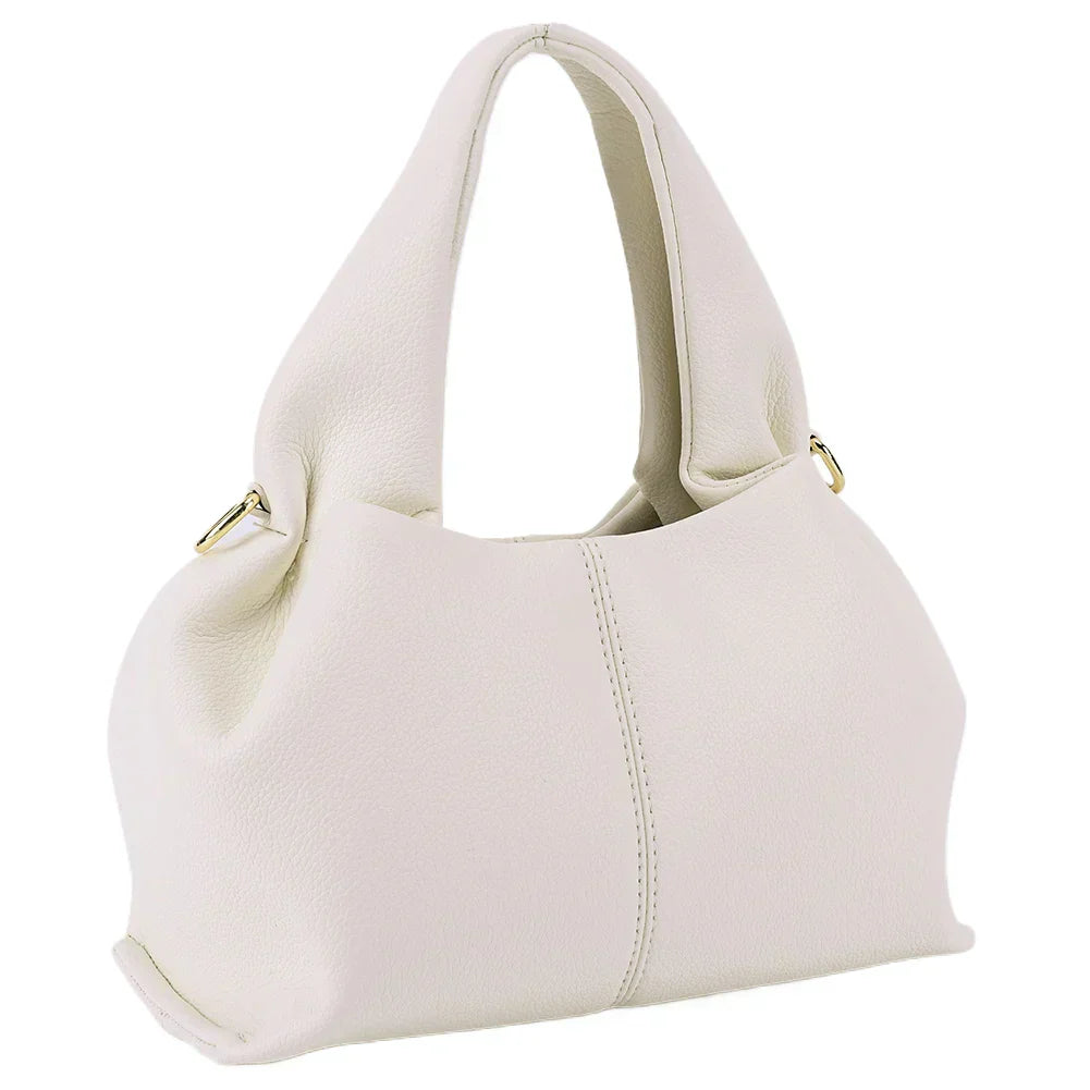 "Dam retro crossbody väska i mjukt konstläder, brun, med tidlös design och rymligt utrymme för vardagliga nödvändigheter."