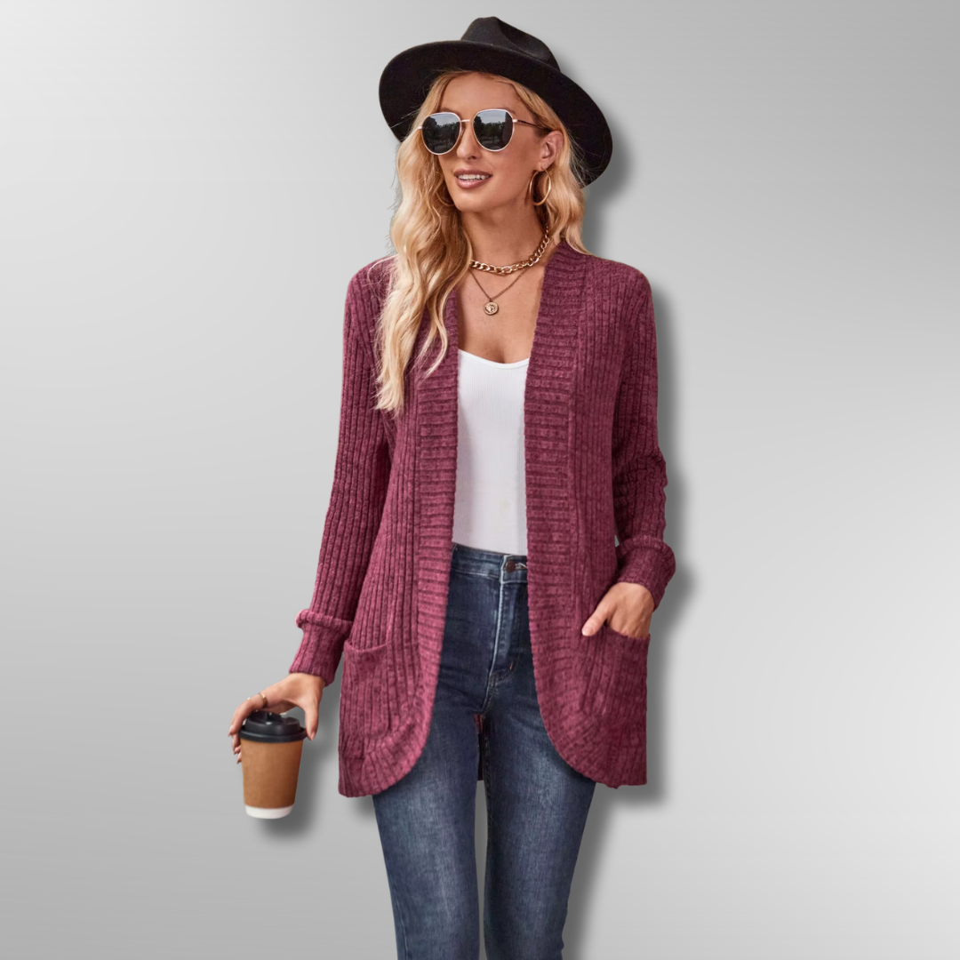 "Dam ribbad cardigan i mjuk polyester-akryl, elegant design med framfickor, perfekt för alla tillfällen."