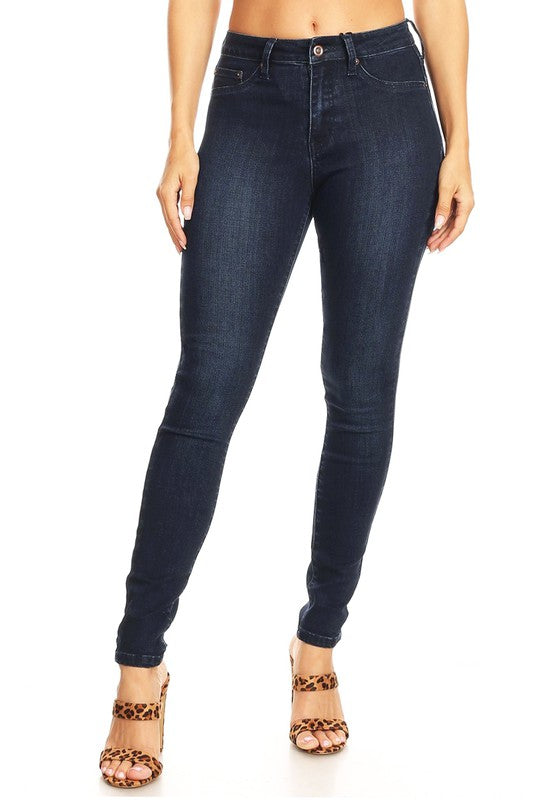 "Dam skinny jeans hög midja i indigo, formande passform, mörk denim med stretch och stilfulla sömmar för kvinnor."