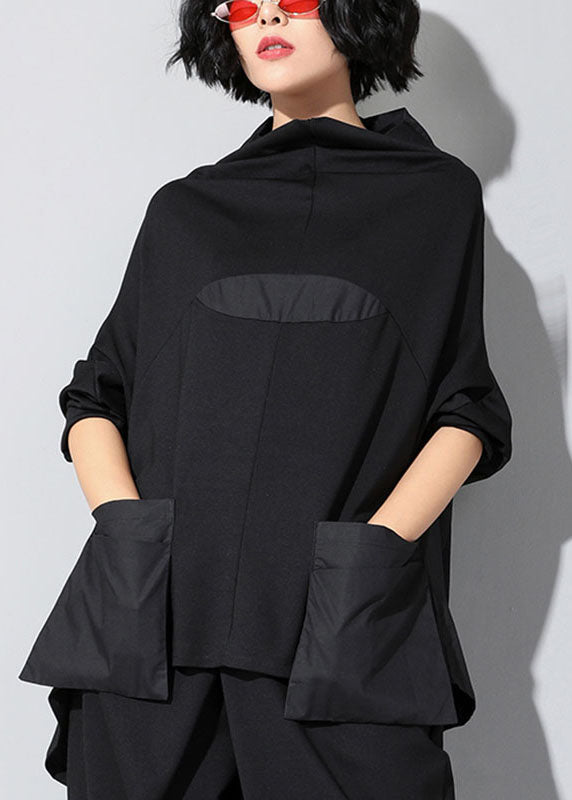 "Dam turtleneck tröja med patchwork, fickor och hög krage, avslappnad passform, perfekt för svala höstdagar"