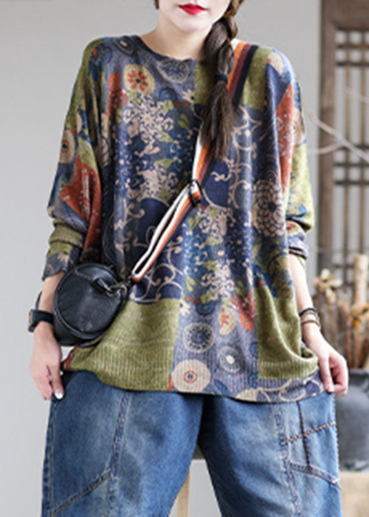 "Damtröja med O-hals, fransk blå tryck och löst passform, understryker stil och komfort för alla tillfällen."
