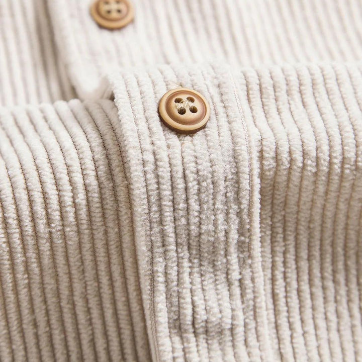 "Elegant herr corduroy skjorta, andningsbar design, klassisk knappdetalj, mjukt tyg, perfekt för alla tillfällen."