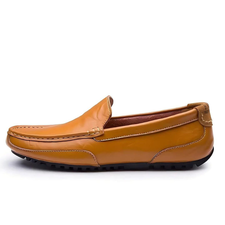 "Elegant herr loafers i PU-läder, stilrena och komfortabla, perfekt för vardag och formella tillfällen."