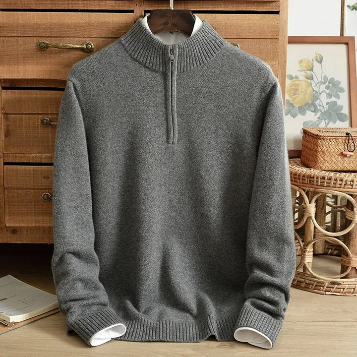 Elegant och mysig herrpullover tröja med turtleneck i mjukt tyg, perfekt för kyliga dagar, enfärgad och lätt att matcha.