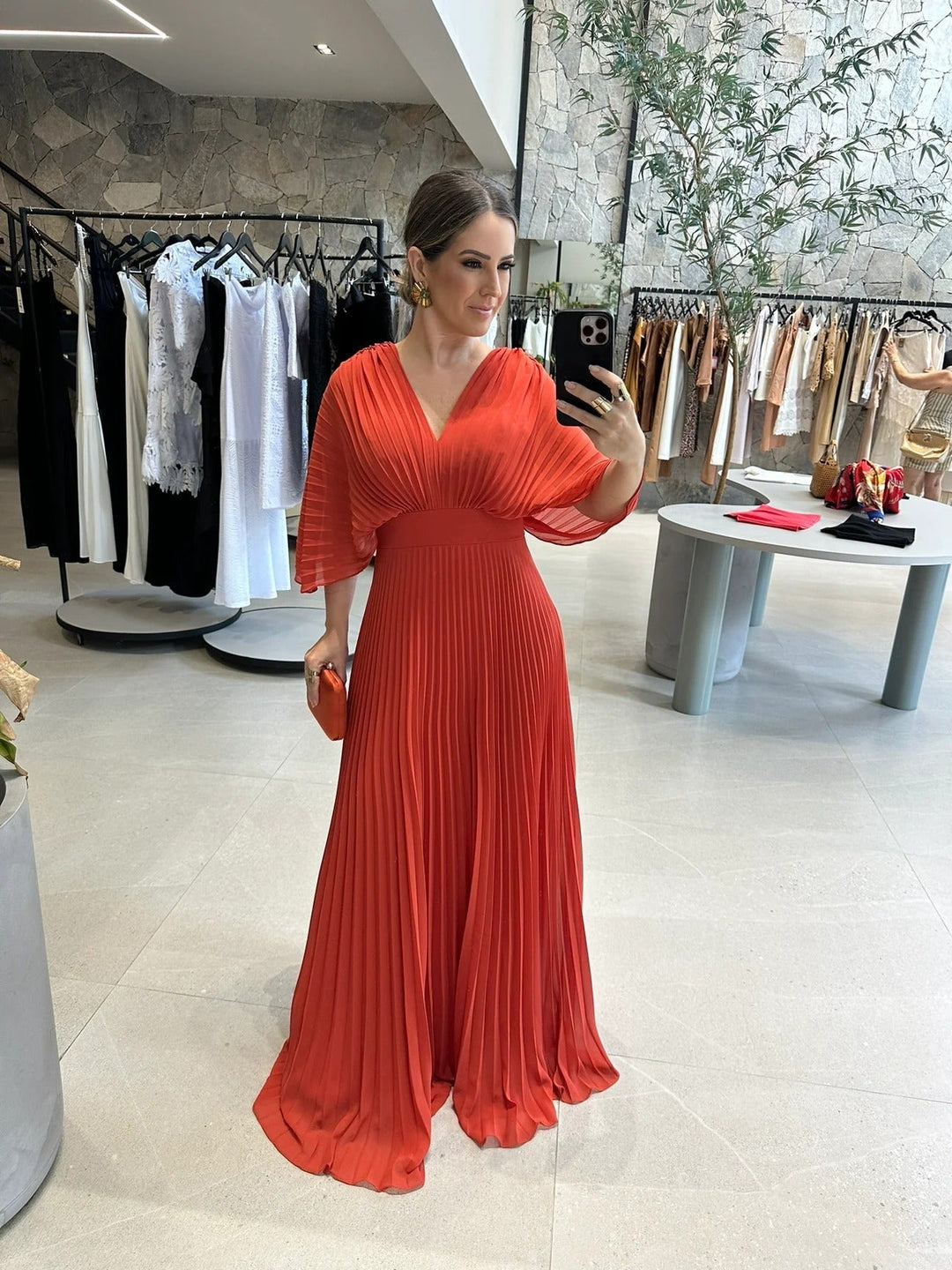 "Elegant plisserad dam maxi klänning för fest, tidlös design, flera färger, smickrande silhuett, polyester."