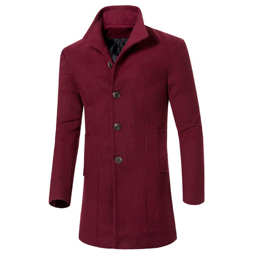 "Elegant trenchcoat för män med stående krage, enkelknäppning och sidofickor, perfekt för både formella och informella tillfä