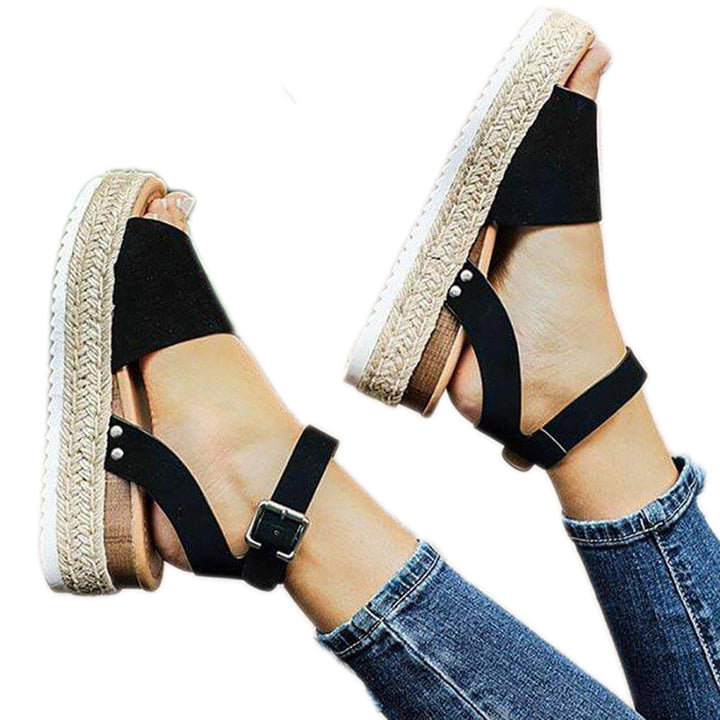 "Elegant wedge sandaler för kvinnor med espadrille-plattform, öppen tå och justerbara ankelband, i faux mocka."