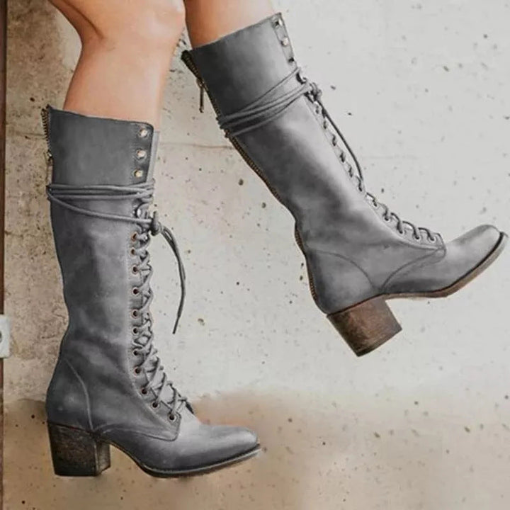 "Eleganta dam knähöga stövlar med chunky klackar, snörning och dragkedja, perfekt för en trendig och komfortabel look."