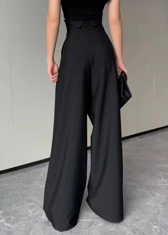"Eleganta dambyxor med hög midja och vida ben, perfekt för chic och modern stil. Idealisk för vår- och sommardagar."
