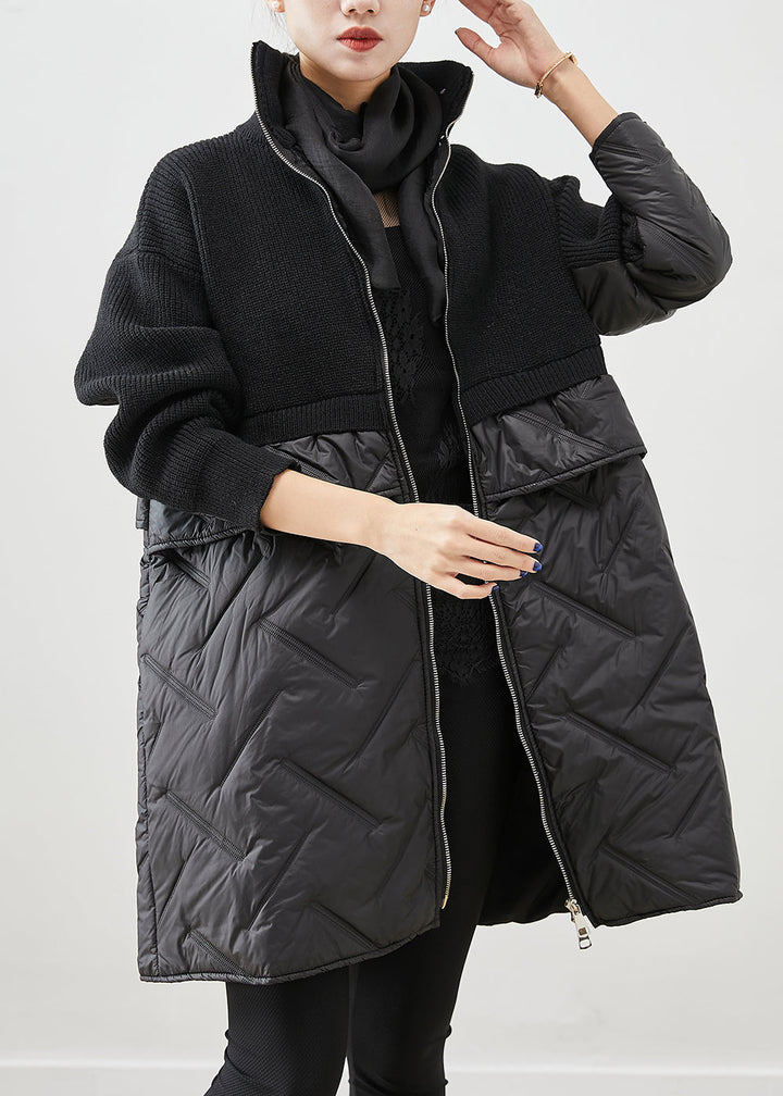 Eleganta damkappa med dragkedja och unik patchwork-design, bekväm lös passform. Perfekt för kyliga månader och chic stil.