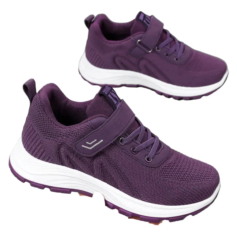 "Eleganta och lätta kvinnors snörskor, andningsbara sneakers i textil för utomhusaktiviteter, perfekt för träning."