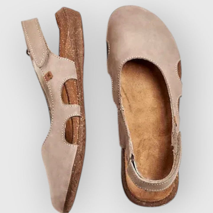 Ergonomiska dam sandaler i EVA med justerbara remmar, modern design. Perfekt passform för komfort hela dagen.