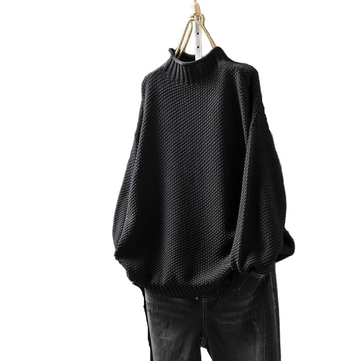 "Finstickad damtröja med polokrage, elegant mönster, beskurna ärmar, passar jeans och kjol för stil och komfort."
