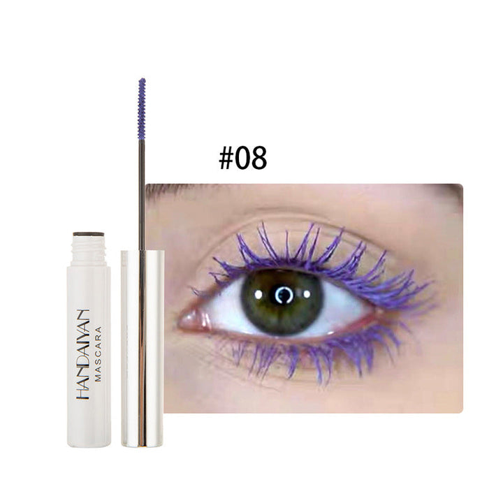"Färgglad vattentät mascara på borste, ger långa fransar, panoramaeffekt, slank design, för separation och klumpfri look."