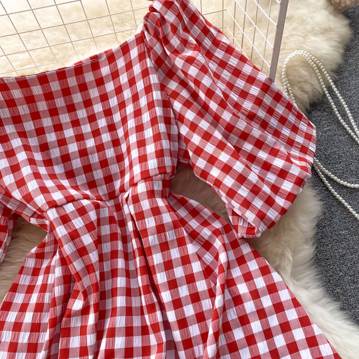 "Fyrkantig krage A-linje klänning för kvinnor med puffärm, knälång, lätt polyester, markerad midja, feminin stil."