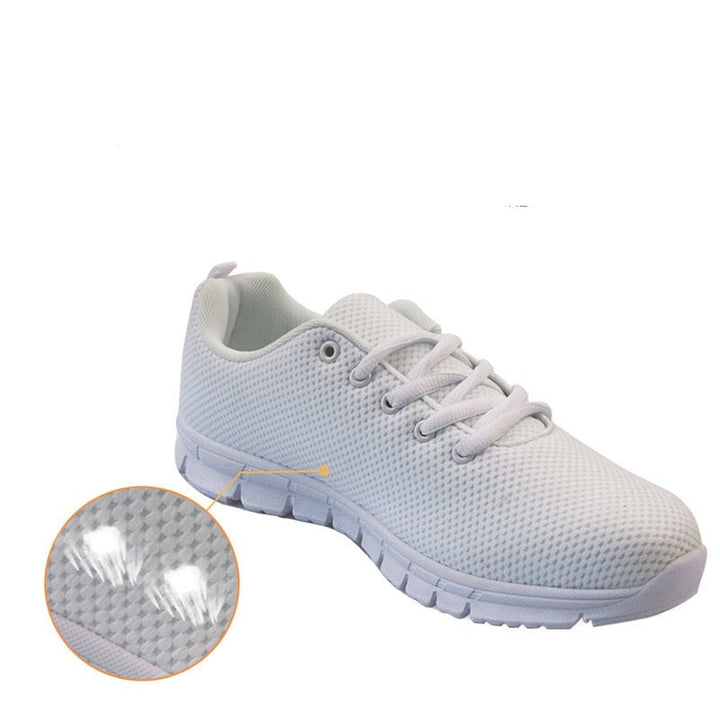 "Galaxy Sneakers för dam, lätt meshdesign, bekväma gummisulor, stilren vit färg, perfekt för stadspromenader."