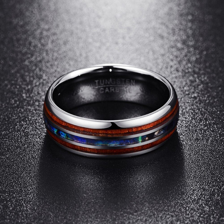 "Herr Koa Trä Ring med abalone och volfram, elegant design med naturligt trä och färgrika skal, för stilmedvetna män."