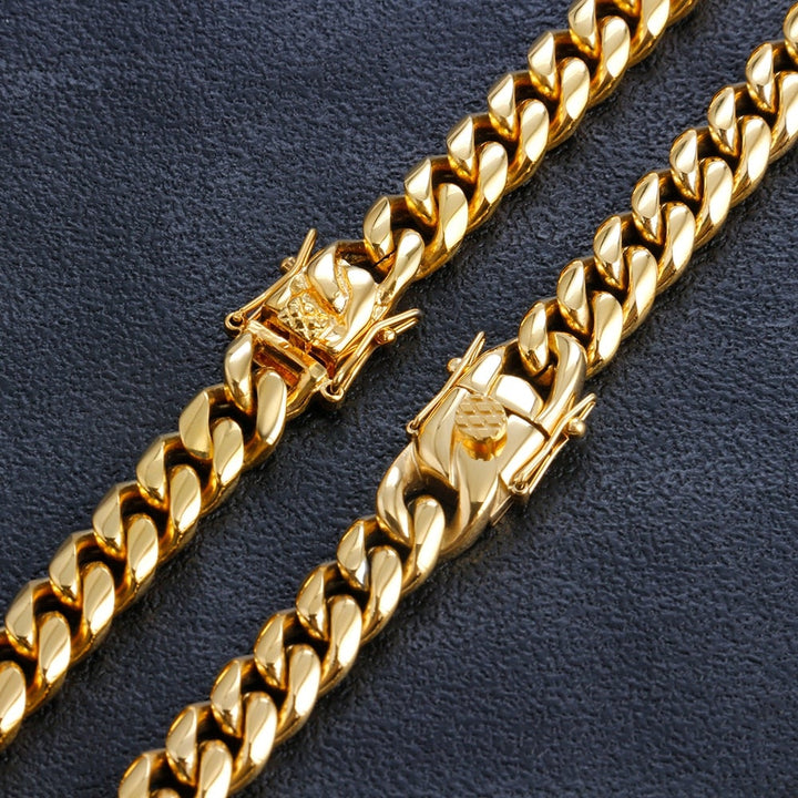 "Herr Kubanskt länk halsband i rostfritt stål och guld, elegant herraccessoar, perfekt att bära ensam eller med ett hängsmyck