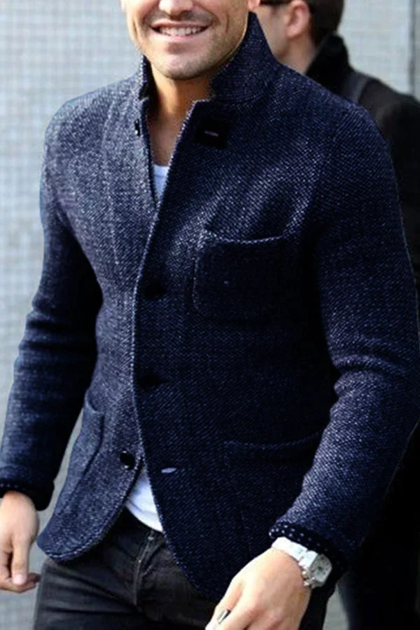 Herr blazer med knappdetaljer i duvstil, modern design. Perfekt för både formella och avslappnade tillfällen.