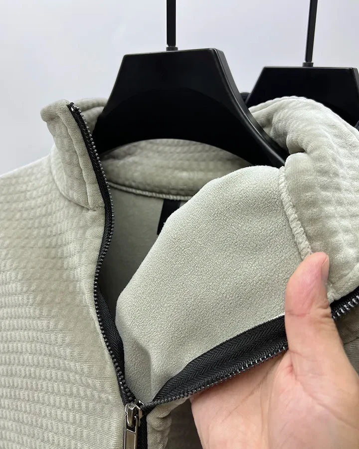 "Herr halvzip tröja i elegant stil, tillverkad av mjuk alpaka fleece, perfekt för stil och värme under kyliga dagar."