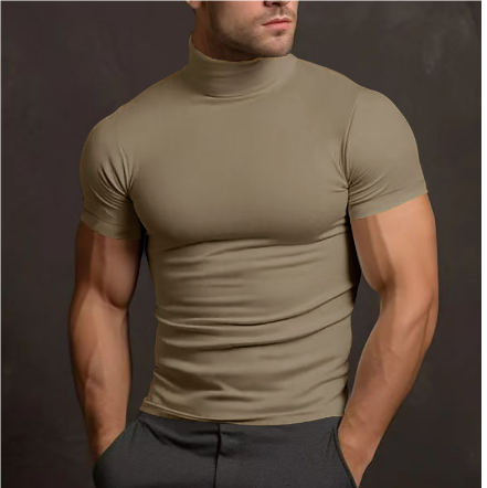 "Herr kortärmad turtleneck i modern stil, ljus färg, slät yta. Perfekt för vardag eller formella tillfällen. Elegant passform