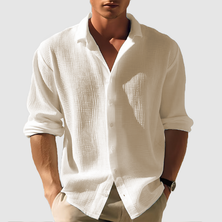 Herr långärmad button-down skjorta i enkel design, bekväm passform, tidlös stil. Perfekt för både vardag och arbete.