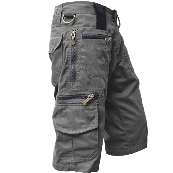 "Herr shorts i bomullsblandning med multifunktionell design, fickor och vattenavvisande egenskaper, perfekt för vardag."